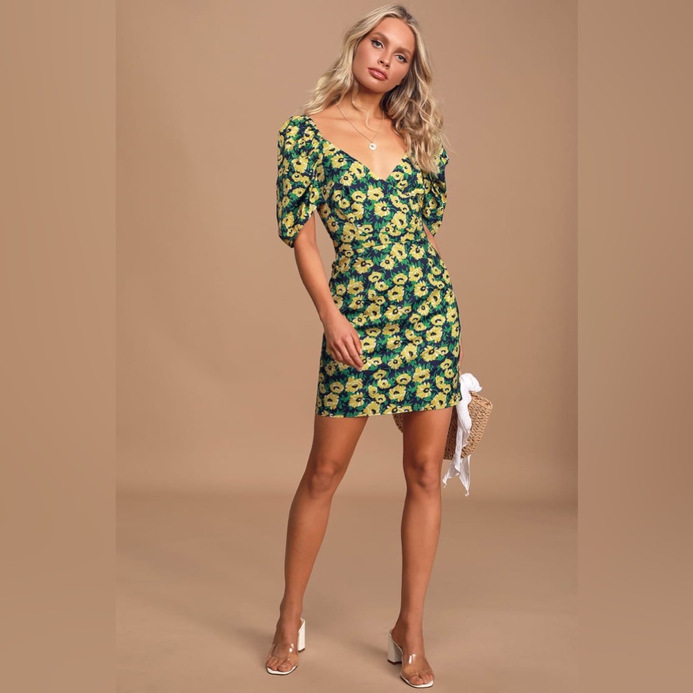 Navy/floral print, ruffle sleeve, mini dress